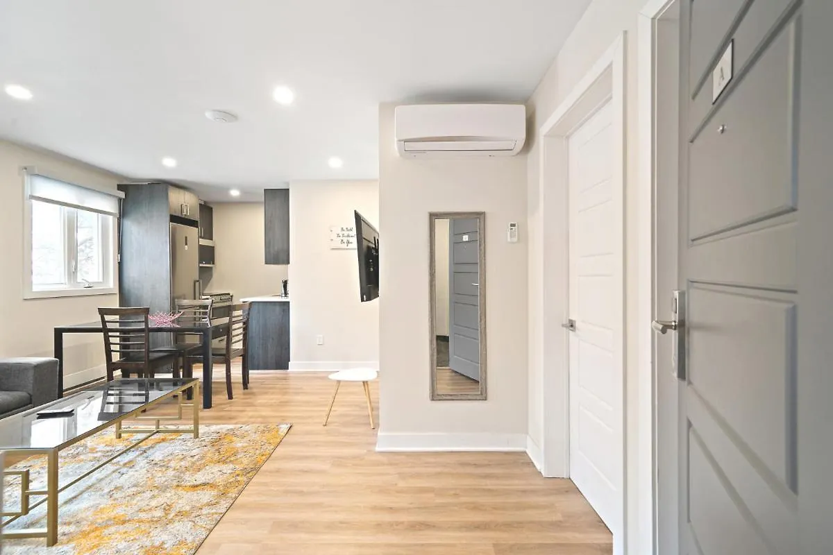Glamorous 3Bdr Heart Of Plateau A Montreal Apartment