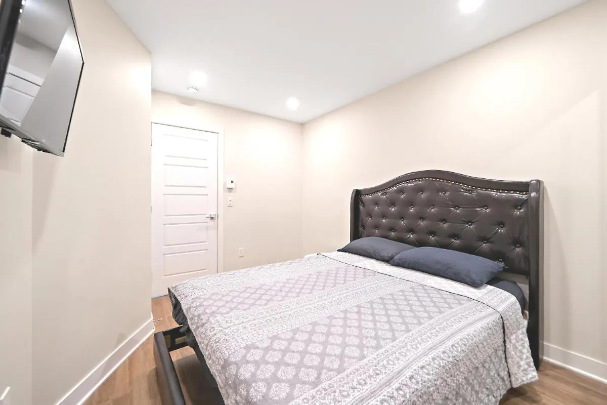 Glamorous 3Bdr Heart Of Plateau A Montreal Canada